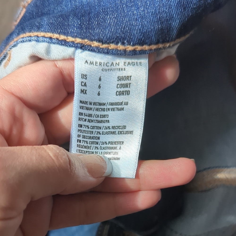 American Eagle Outfitters Dark Blue Skinny Jeans - Picture 2 of 9